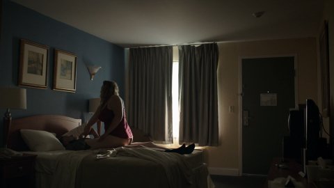 Meredith Holzman - Nude Scenes in The Sinner s01e06 (2017)