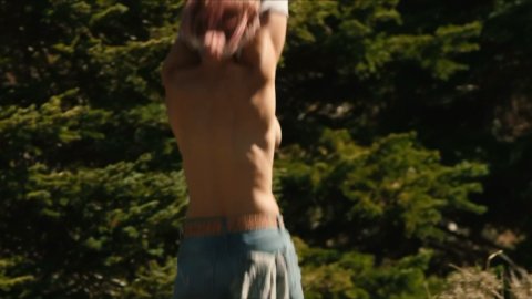 Jennifer Landon, Kelsey Asbille - Nude Scenes in Yellowstone s03e08 (2020)