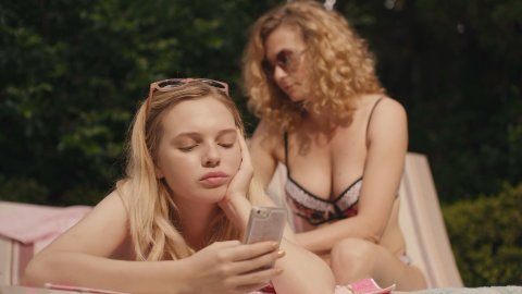 Leeanna Walsman, Odessa Young - Nude Scenes in Tangles and Knots (2017)